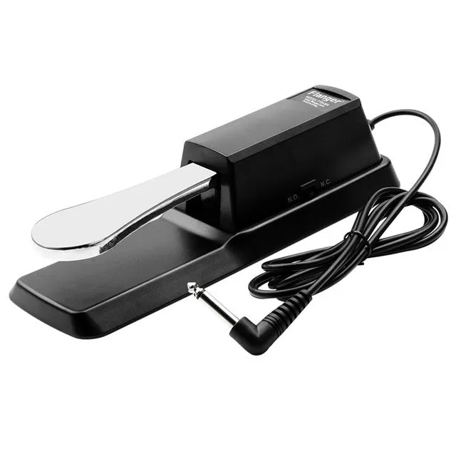 Universal sustain pedal FTB-004 in black with metal surface and attached 1.7-metre cable