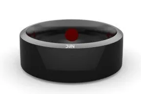 JAKCOM R3F smart ring in black colour on a white surface