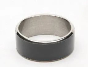 JAKCOM R3F smart ring in black colour on a white surface
