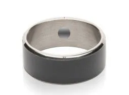 JAKCOM R3F smart ring in black colour on a white surface