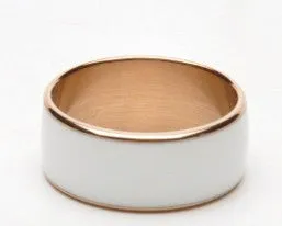 JAKCOM R3F smart ring in black colour on a white surface