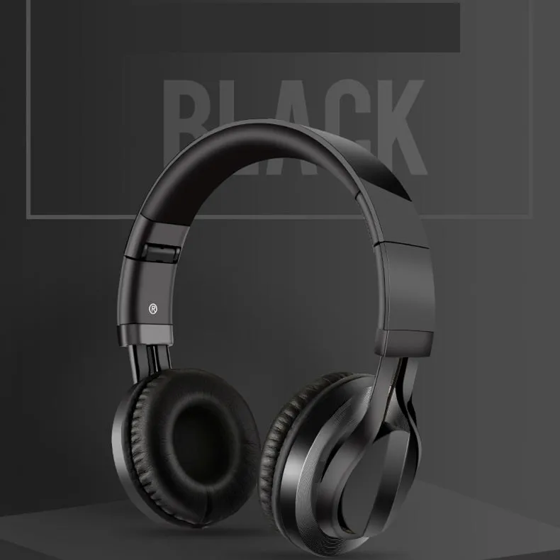 Black wired karaoke headphones with microphone and 40mm drivers for mobile phones