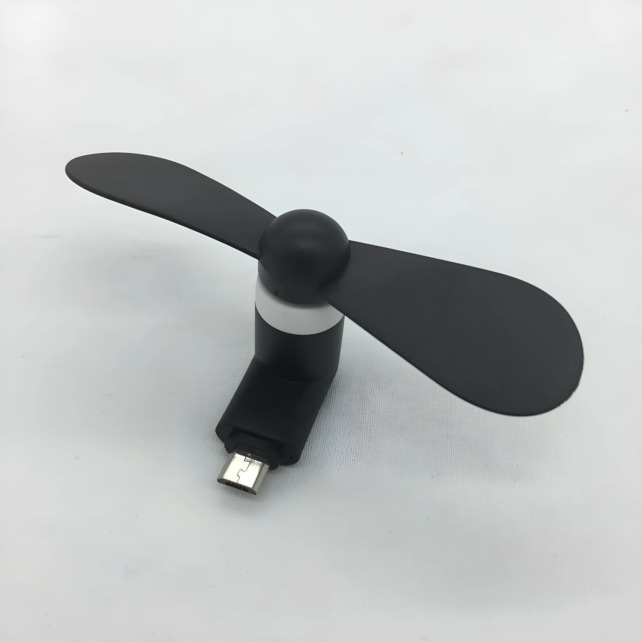 Mobile mini fan for phone cooling, 15g, micro USB, available in 6 colours