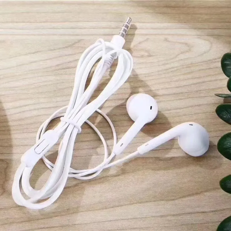 U88 Macaron wired earplug headphones with 3.5mm in-line plug and microphone in six colours