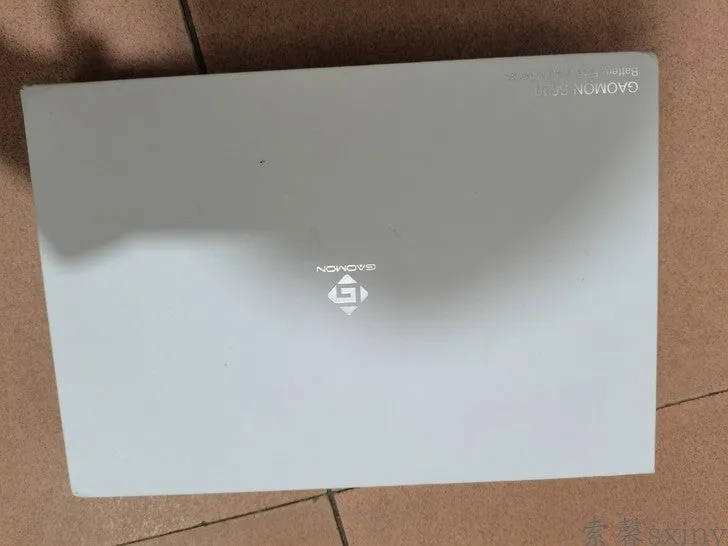 GAOMON S620 drawing board in standard colour with USB interface and electromagnetic pressure induction
