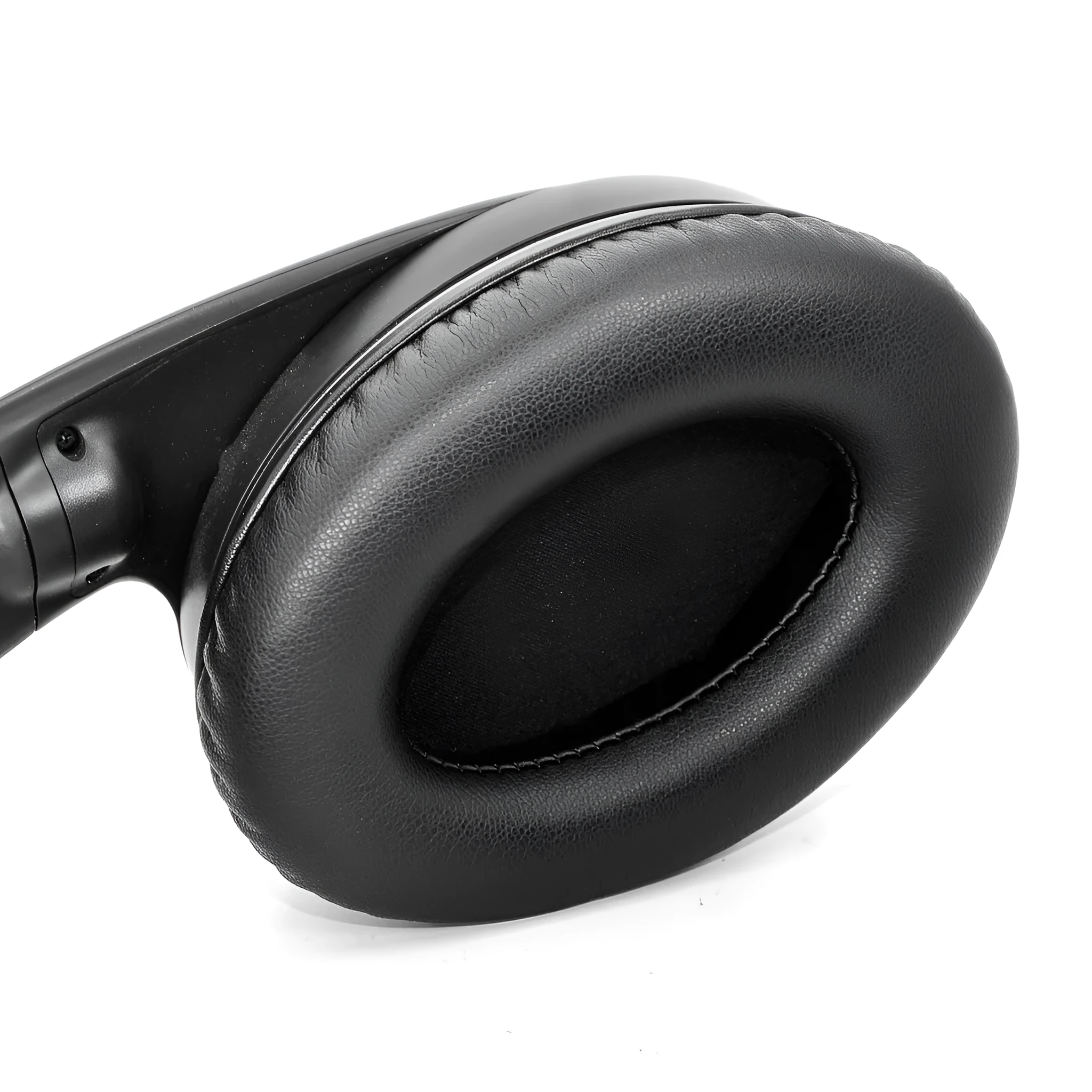 Replacement ear cushion for Sennheiser RS120 headphones, snap-on sponge tip in velvet or protein skin finish