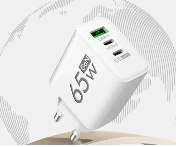 65W frosted square multi-port charger with 1 USB and 2 PD ports in EU White