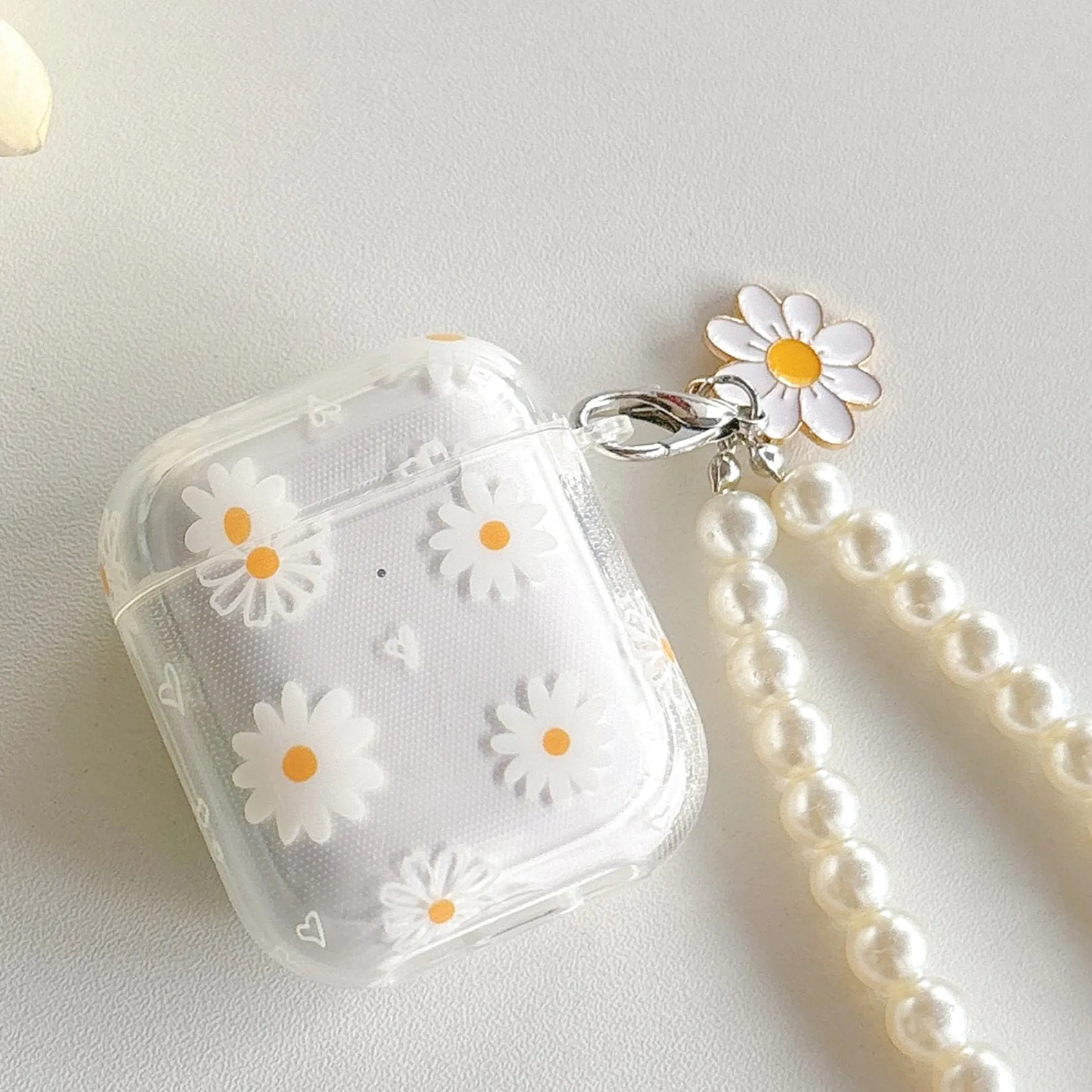 Transparent TPU Bluetooth headset protective cover with pearl pendant for Apple AirPods