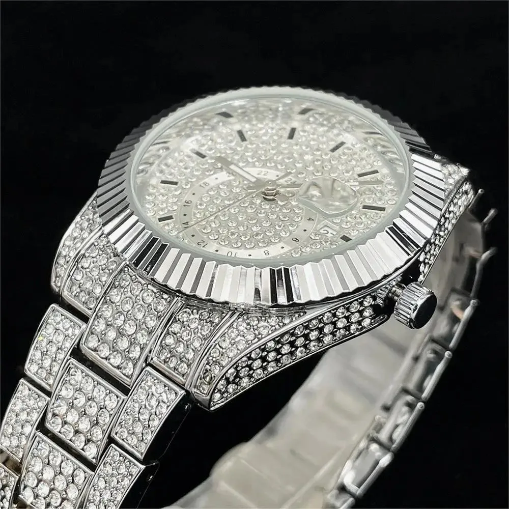 Silver full diamond night glow waterproof quartz men's watch with 42mm round dial and gold plated strap