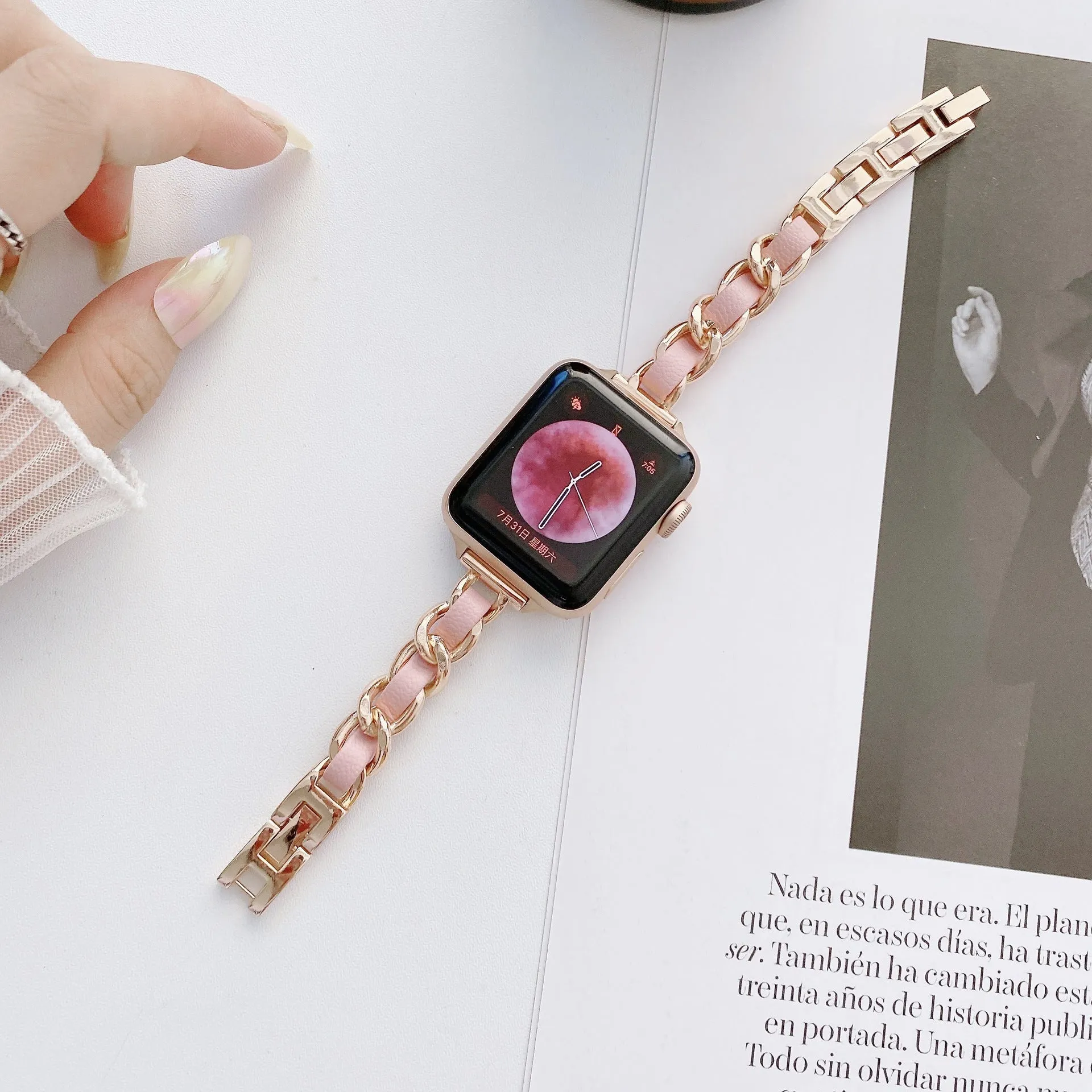 Metal watch strap classic starlight colour for Apple Watch 38/40/41mm and 42/44/45mm