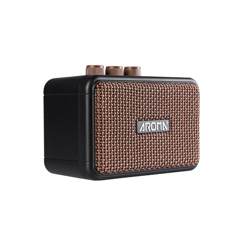 AG04 mini portable electric guitar loudspeaker box in plastic casing with data cable