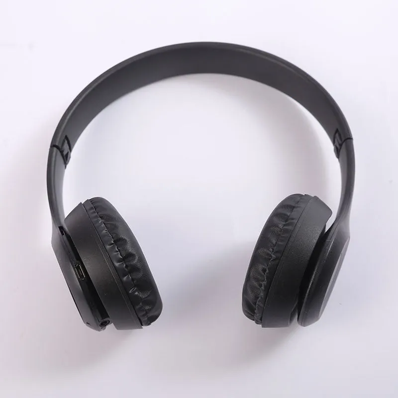 Stereo P47 folding Bluetooth headset in black with over-ear PU ear cups and metal band