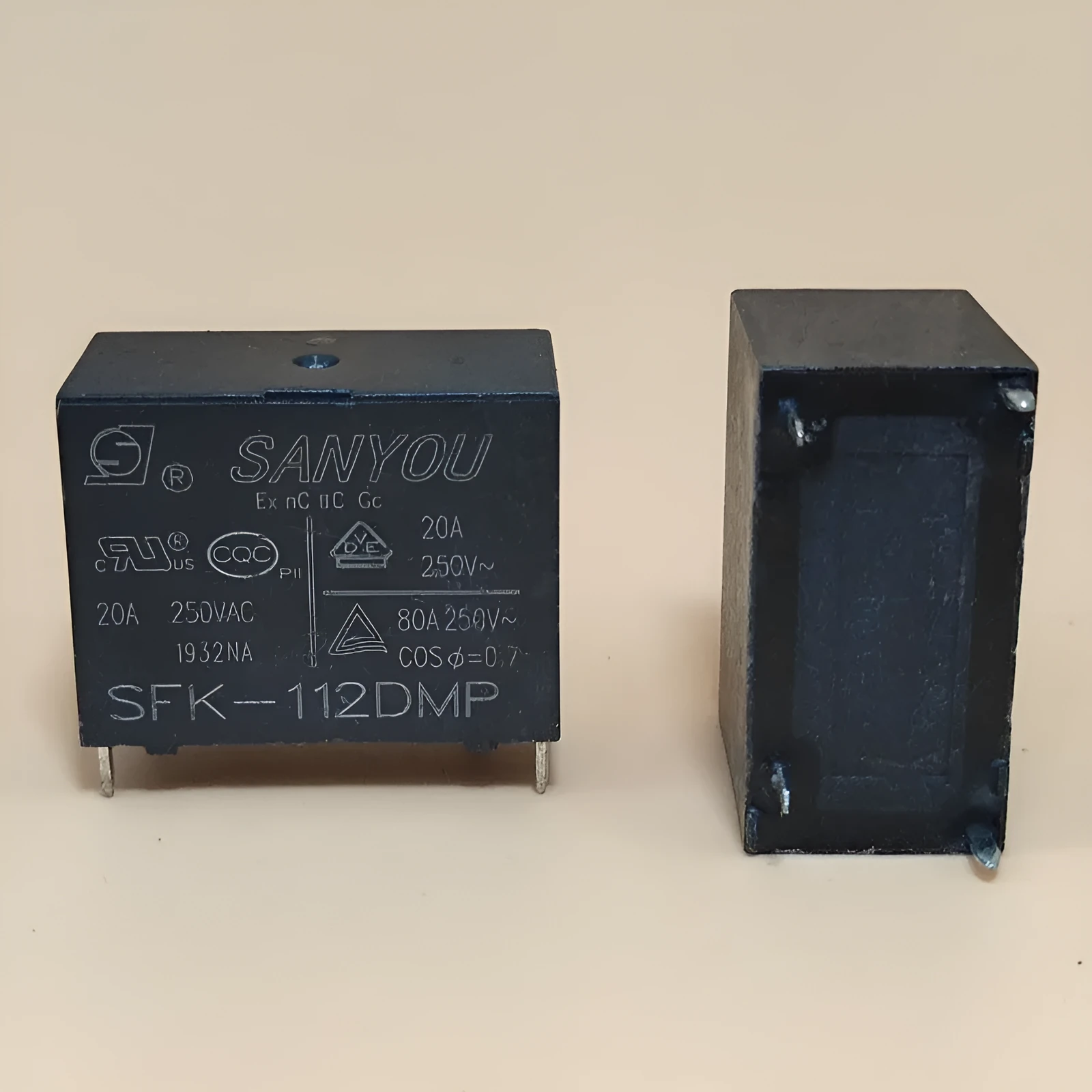 SFK-112DM electromechanical relay for air conditioner and water heater low-voltage switching