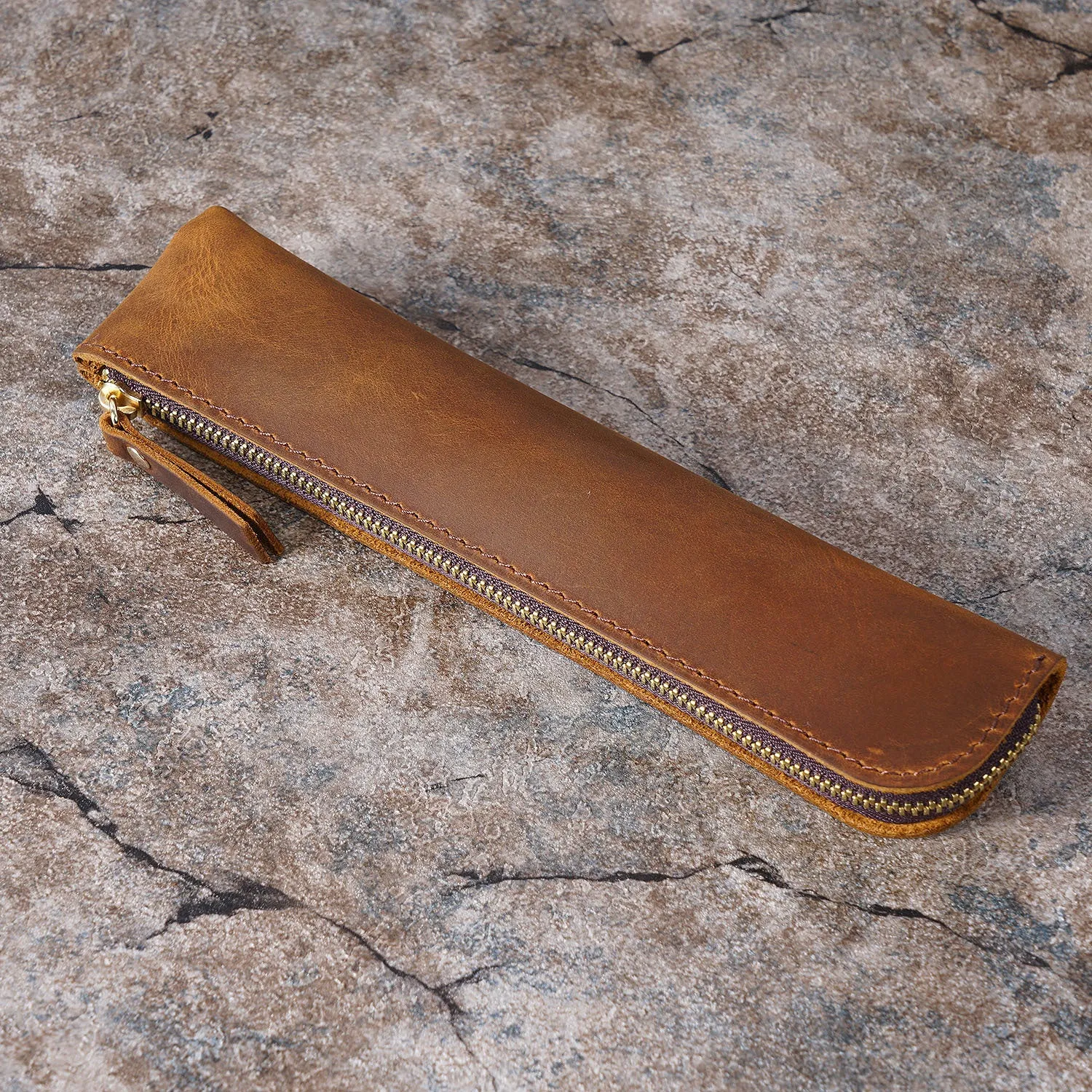 Cowhide retro pencil case 200mm x 45mm in Crazy Horse Brown with square shape and zipper closure