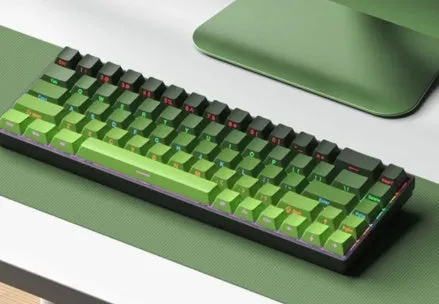 61-key mixed light wired keyboard with green red axis plastic casing 34 x 10.8 x 3.5 cm