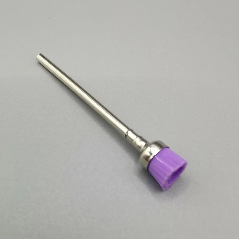 Polishing brush for cleaning nail grinding heads, available in multiple colours, with a simple handheld design.
