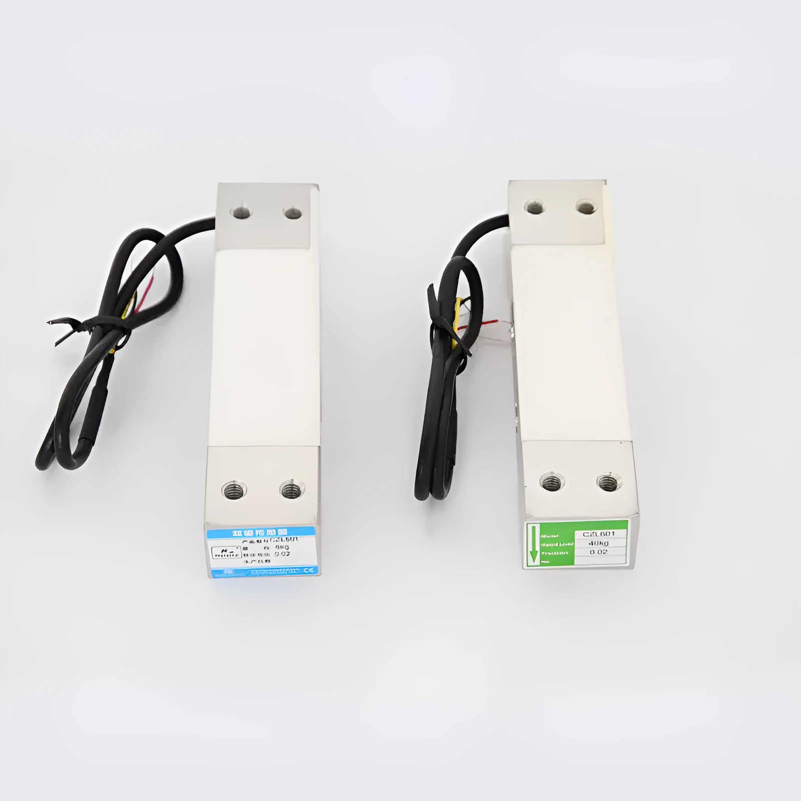 Electronic scale weighing sensor load cell with metal construction and connecting wires, available in 6kg to 60kg capacities