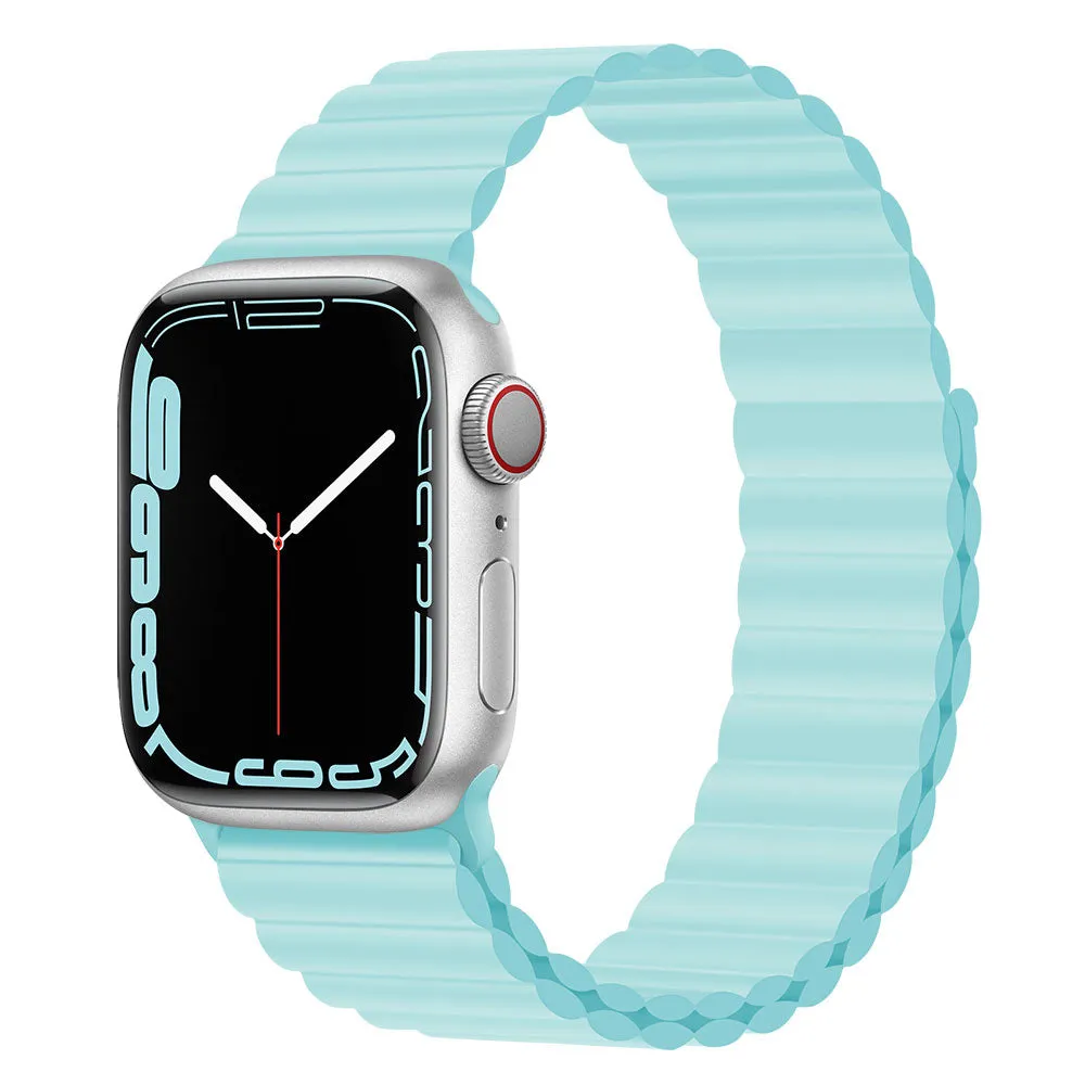 Silicone loop magnetic watch strap in starlight colour compatible with Apple Watch 38mm