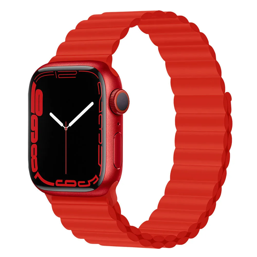 Silicone loop magnetic watch strap in starlight colour compatible with Apple Watch 38mm