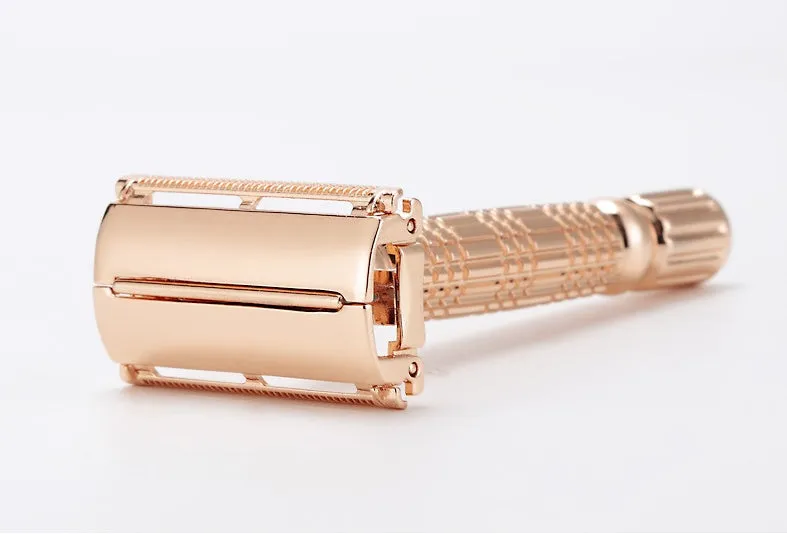 Rose gold chrome plated double edge safety razor with butterfly head in travel storage box with mirror