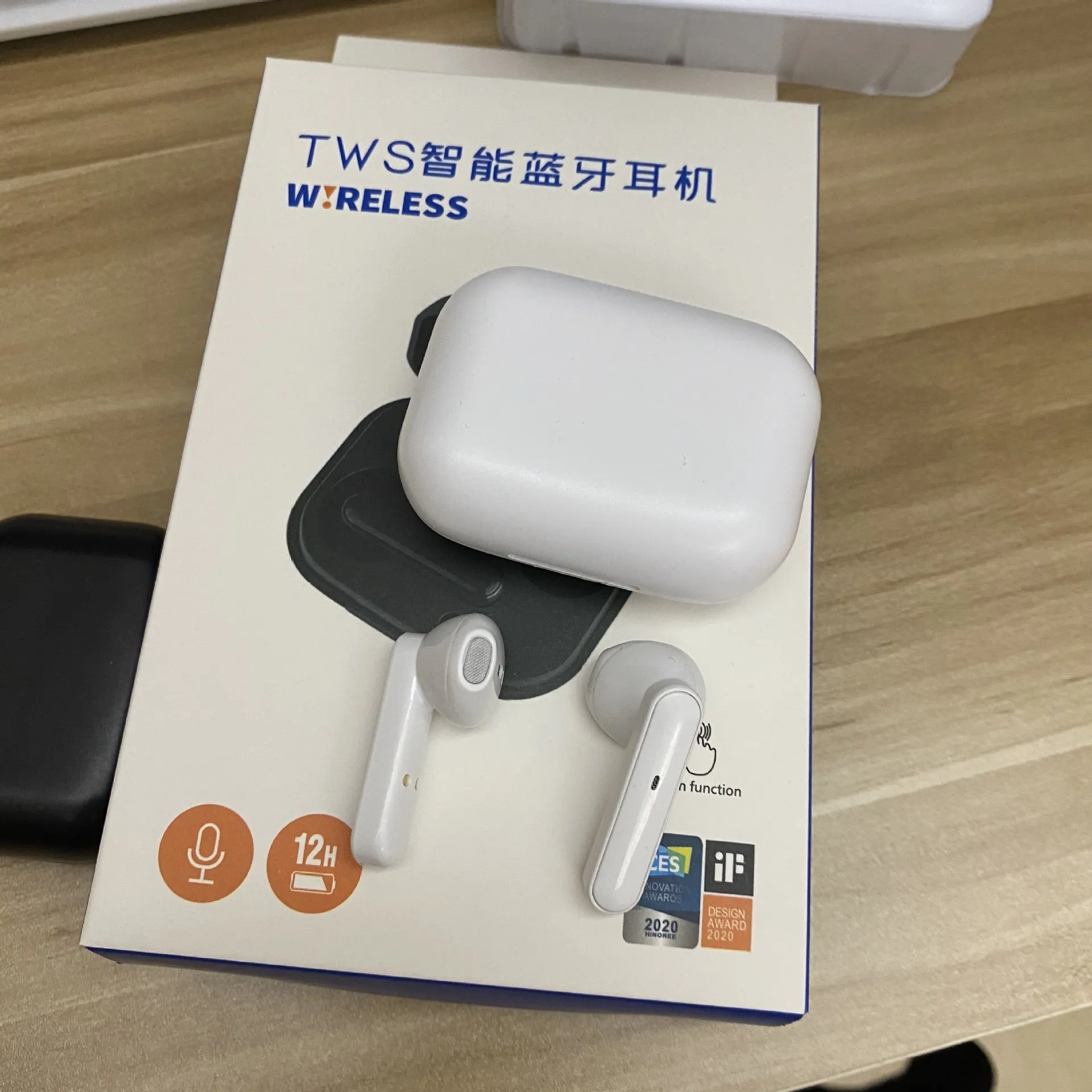 Black standard version sports Bluetooth headset binaural wireless in-ear with stereo sound and battery display