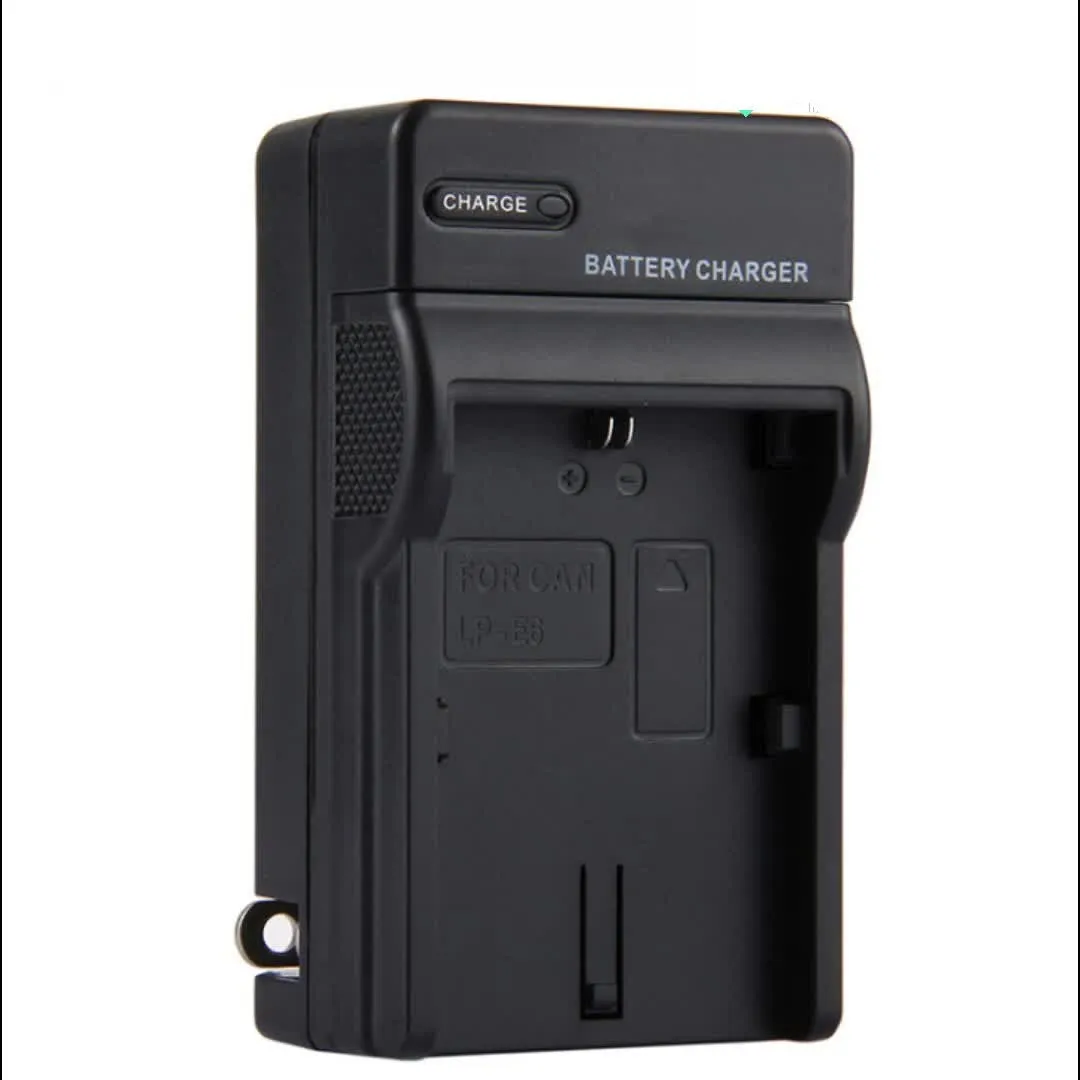 Vertical USB charger for digital camera, black, three slots, Micro-USB input, anti-slip base