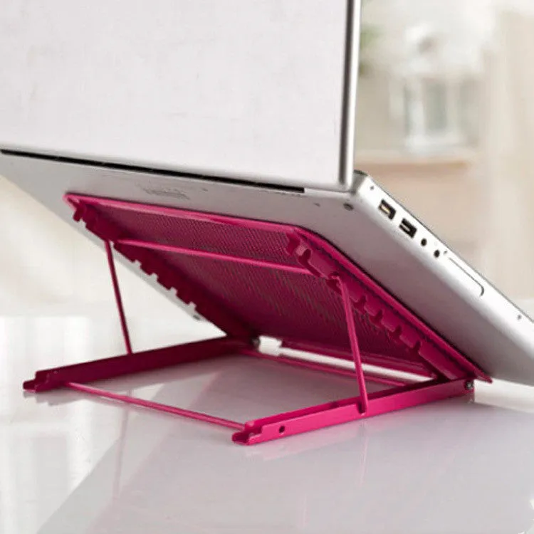 Foldable laptop stand in black iron with semi-circular baffle and non-slip pads on a desk