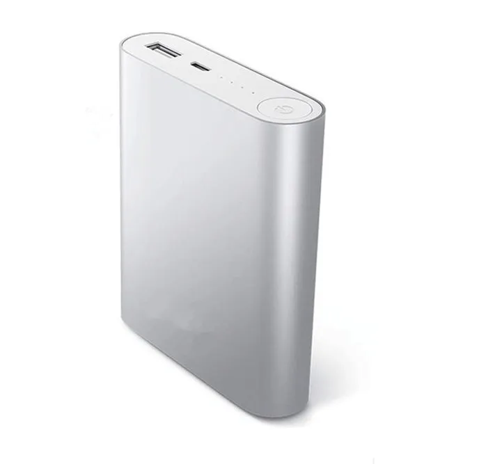 Large-capacity 10400mAh power bank in silver with alloy shell