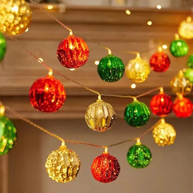 XINGX heart-shaped electroplated ball Christmas tree pendant lights in metallic colours