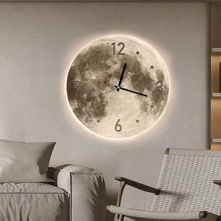 Modern wall clock with optional LED backlight in 30cm, 40cm, or 50cm diameters on a wall.
