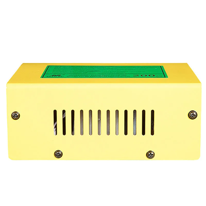 BT 168 12V and 24V automobile battery charger with American Standard plug.