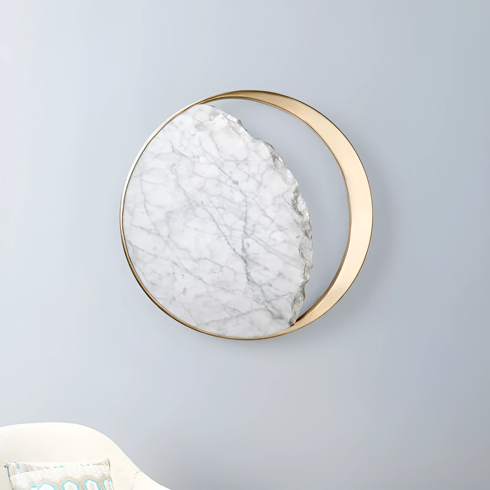 Round marble and copper eclipse art design LED wall lamp with a diameter of 25cm.