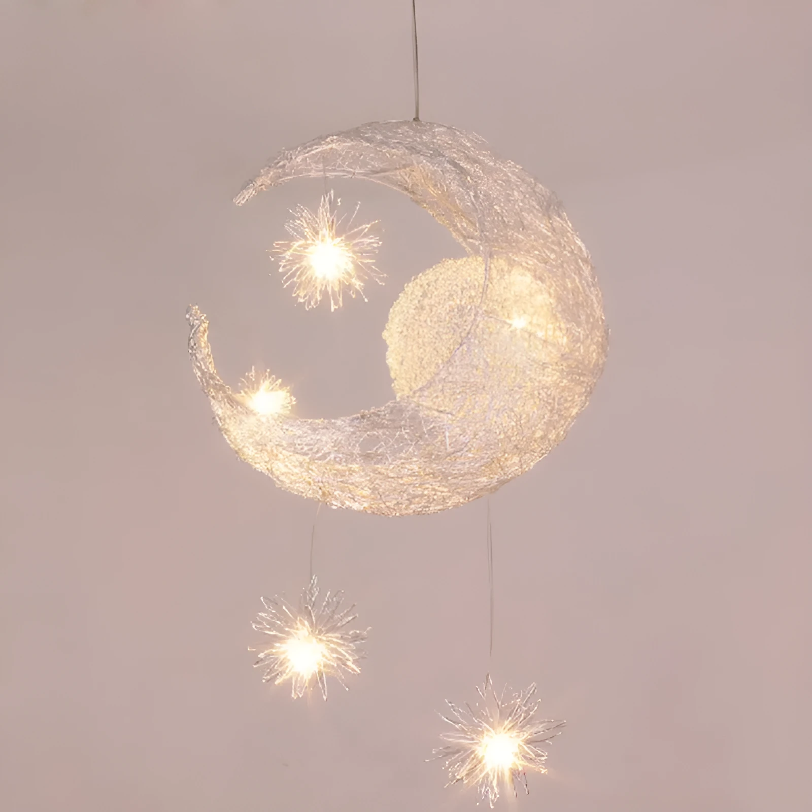 Aluminium wire star moon chandelier with zinc alloy frame and adjustable suspension.
