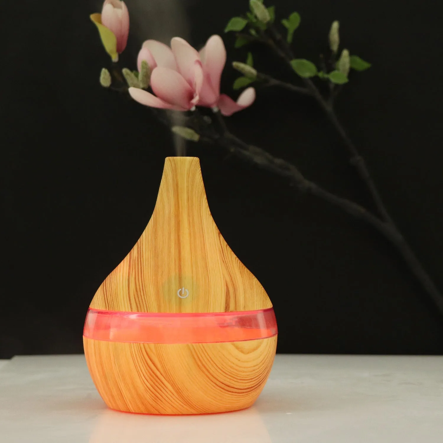 USB-powered mini air purifier humidifier with wood grain finish and column design