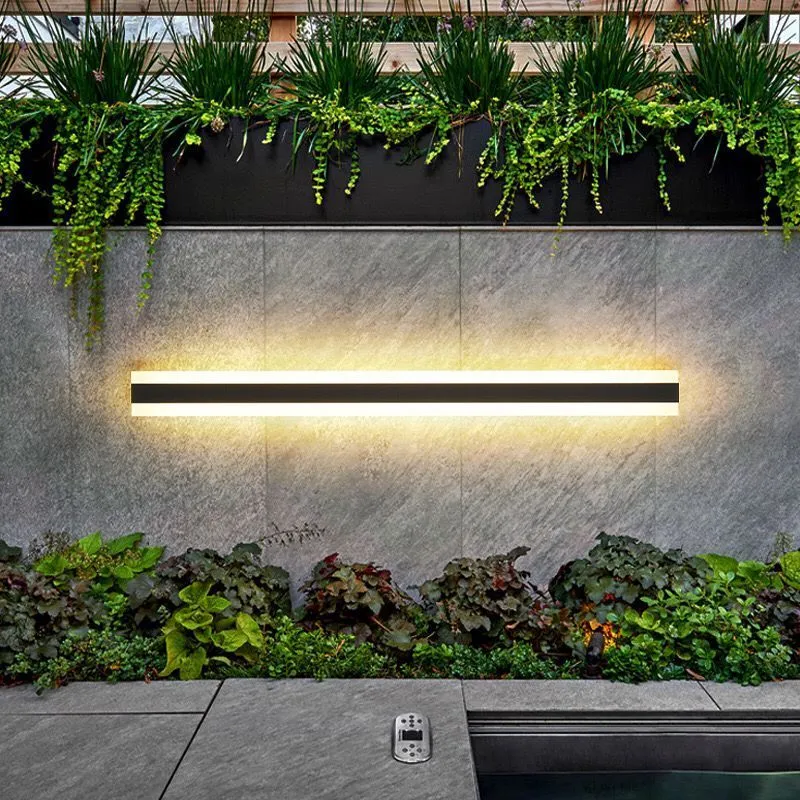 Aluminium waterproof line wall lamp with remote control for colour temperature adjustment between warm yellow, neutral and white light