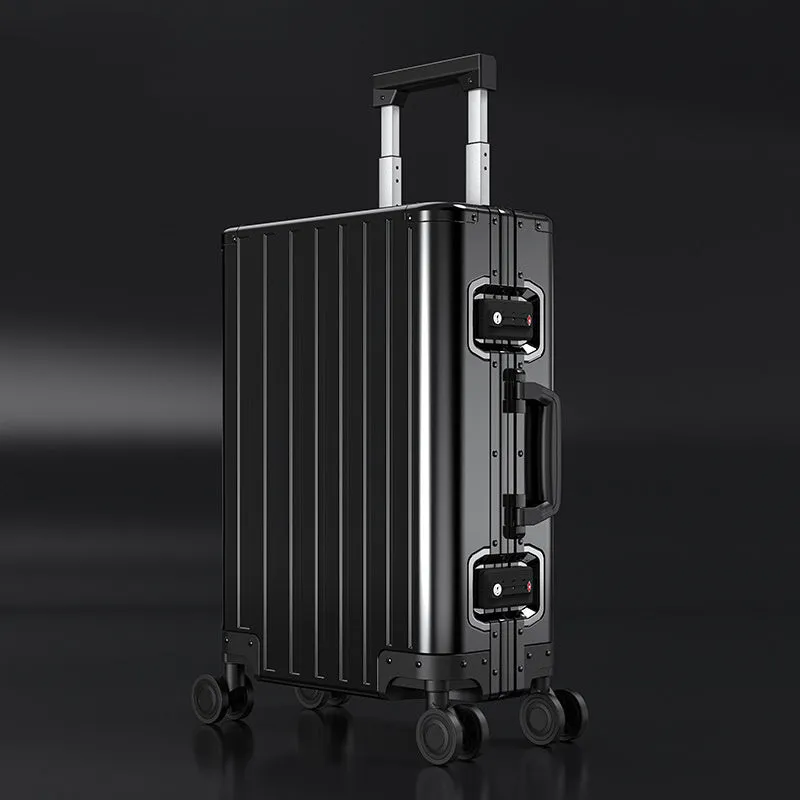 Aluminium magnesium alloy luggage case with stripe pattern in black, gun colour, silver or metallic blue