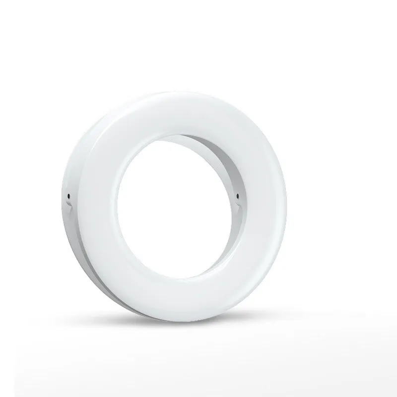 USB rechargeable selfie ring light with adjustable brightness settings for mobile photography