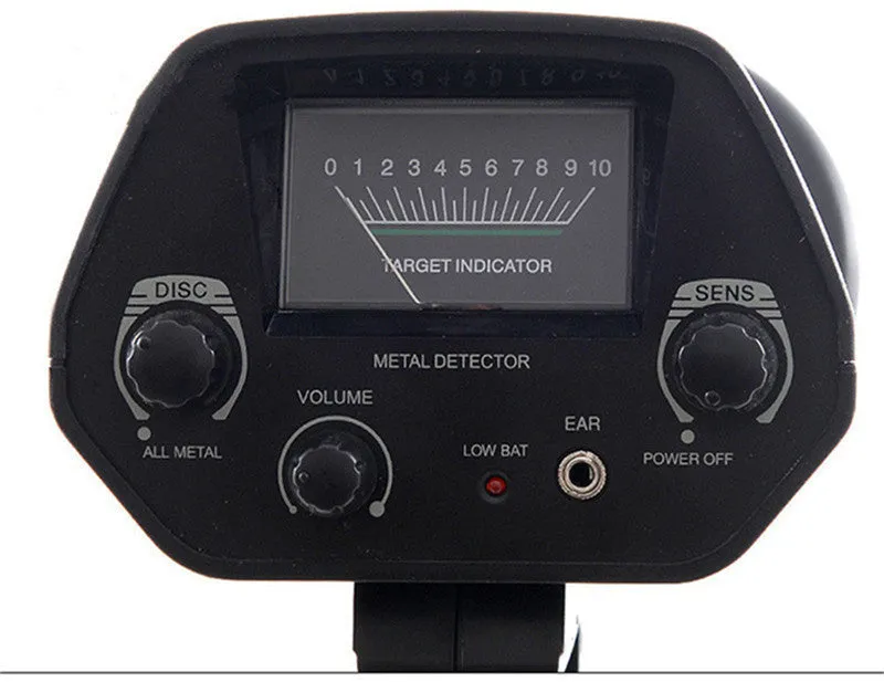 Underground metal detector for beginners with 1 metre range and audible alarm on grass