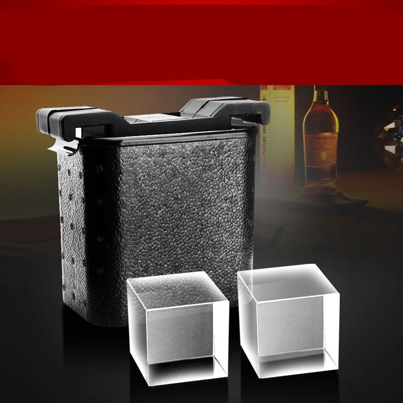 Whiskey ice cube mould with clear ice hockey shape, size 11.5x17.5x19.5cm, plastic material