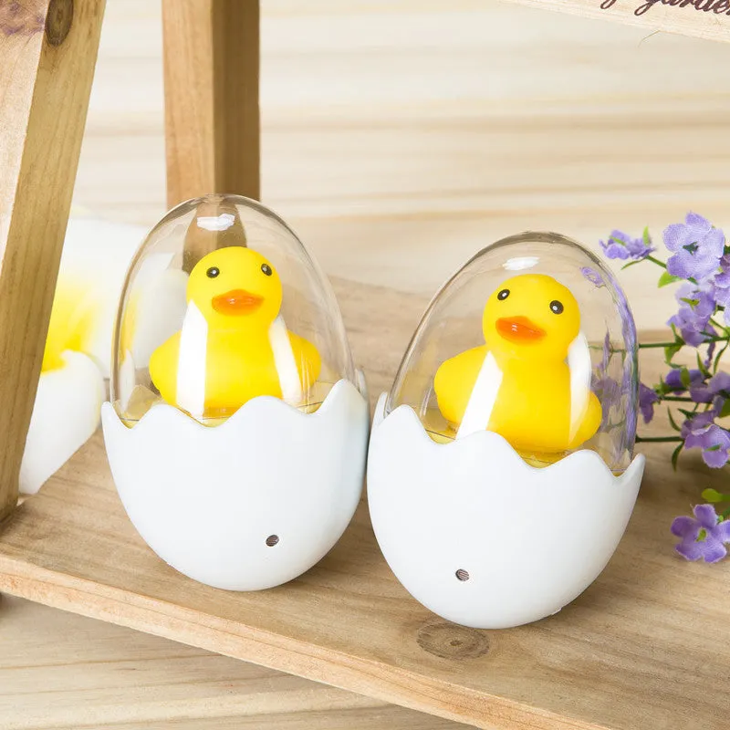 LED sensor night light DCUK shape 0.5W automatic light control for children's room and outdoor use