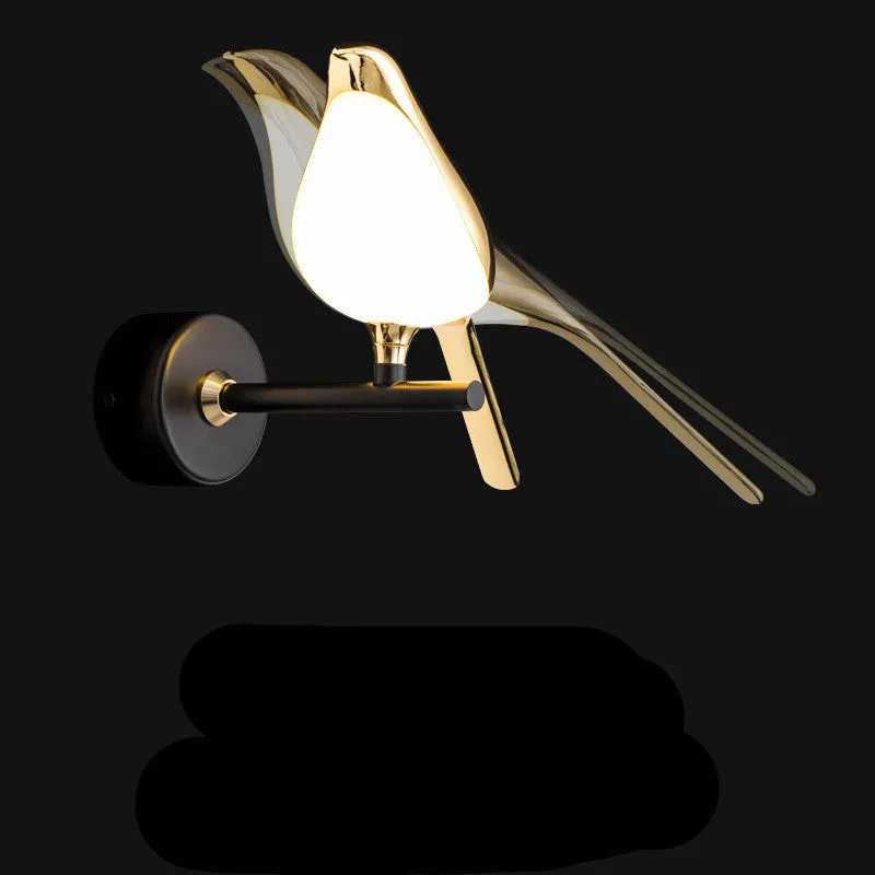 Modern simplicity magpie bird LED wall lamp in aluminium and zinc alloy, single-head style, for indoor installation
