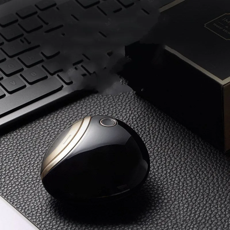 iMoll Magic S electric nail clippers in black with ABS metal plating and USB charging port