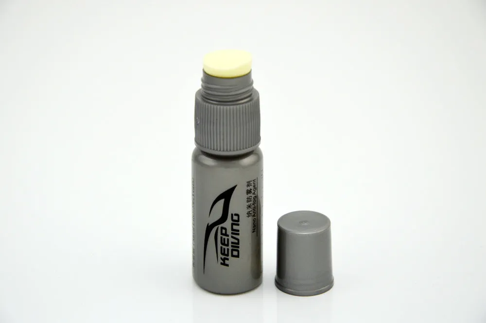 Anti-fog liquid bottle with 15ml and 20ml options for glasses, goggles, and camera lenses