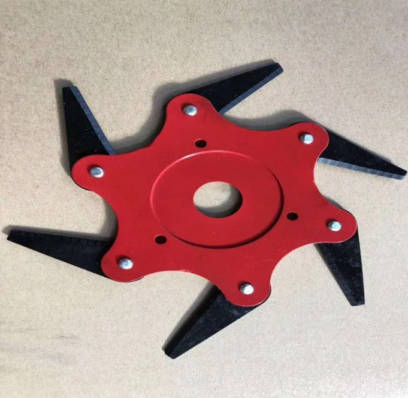 Multi-leaf cast steel mowing head blades with red six-leaf lightweight knife on grass trimmer