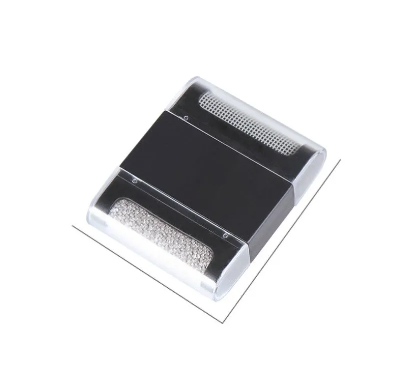 Manual fuzz remover brush with removable catching net for clothes and sofas, compact plastic design