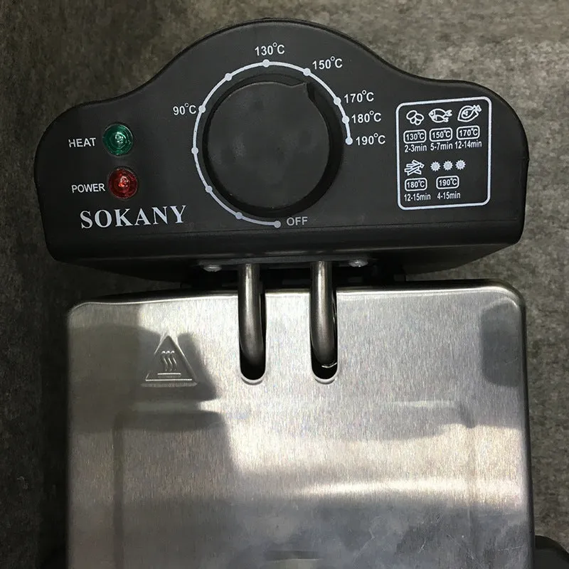 Silver household 3 litre electric fryer with Teflon non-stick coating and EU plug