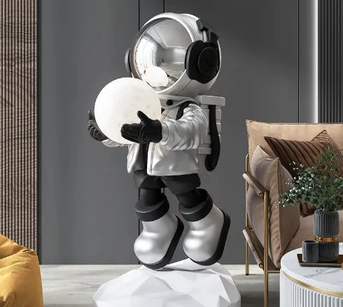 Large Red Net Lighting floor-to-ceiling astronaut decoration light in silver, 80cm tall, with lunar lamp