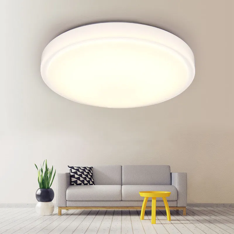 Round white LED ceiling lamp with acrylic shade, remote control, 26cm diameter, white light
