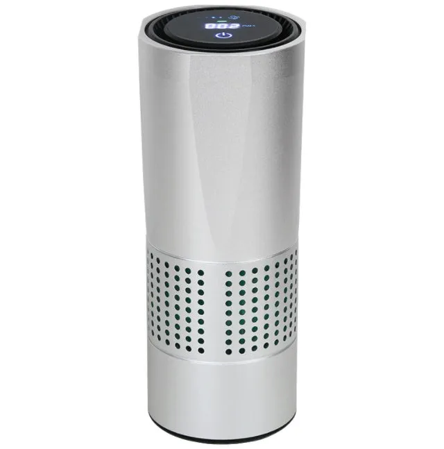 Aluminium alloy car air purifier with display screen and USB cable for 7-seat vehicles.