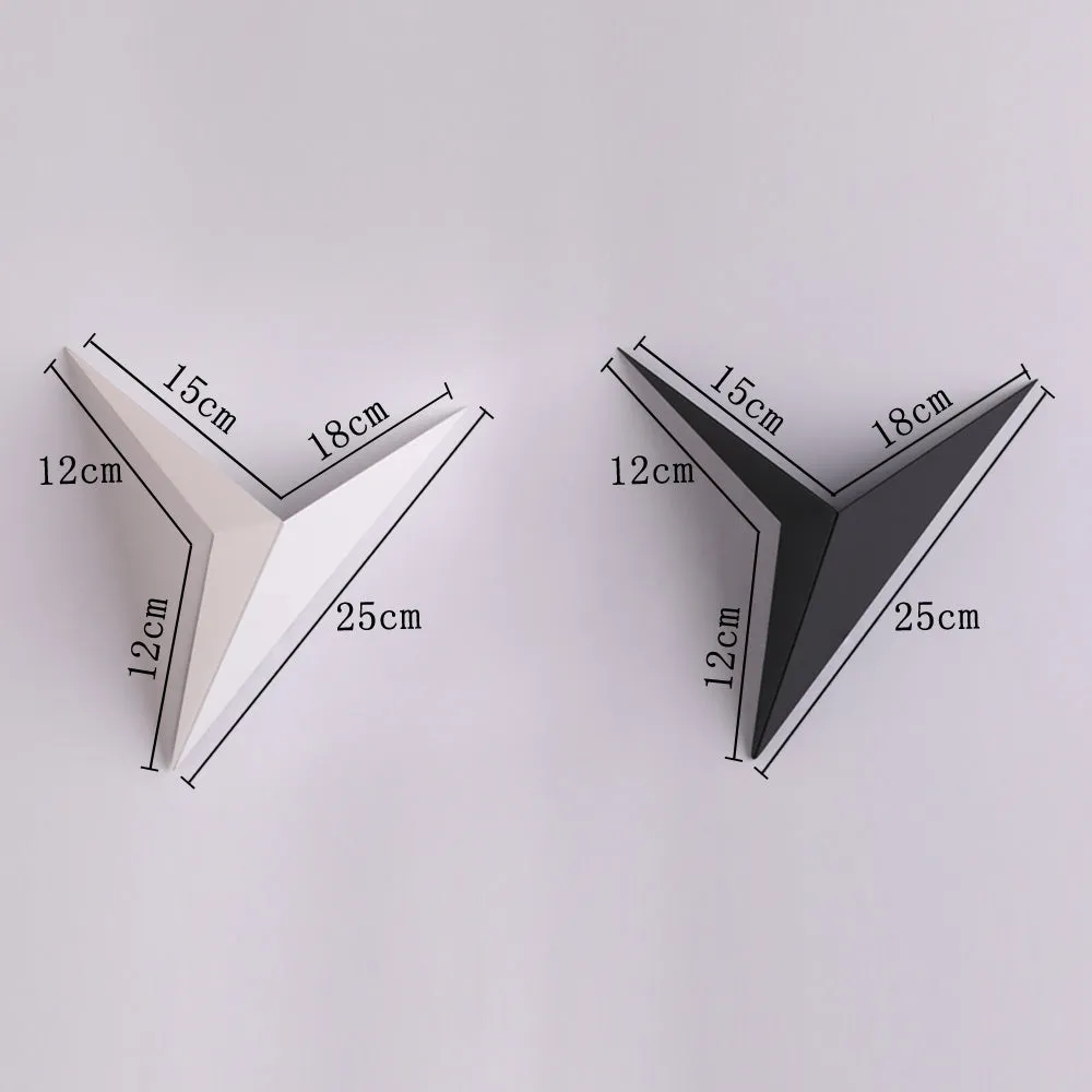 Creative wrought iron petal-shaped triangle wall lamp with LED light, 250 mm, black finish